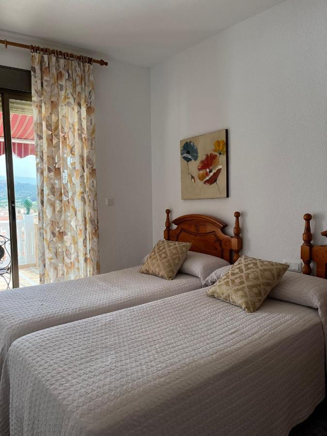 Pension Mari Carmen Salobrena Exterior photo