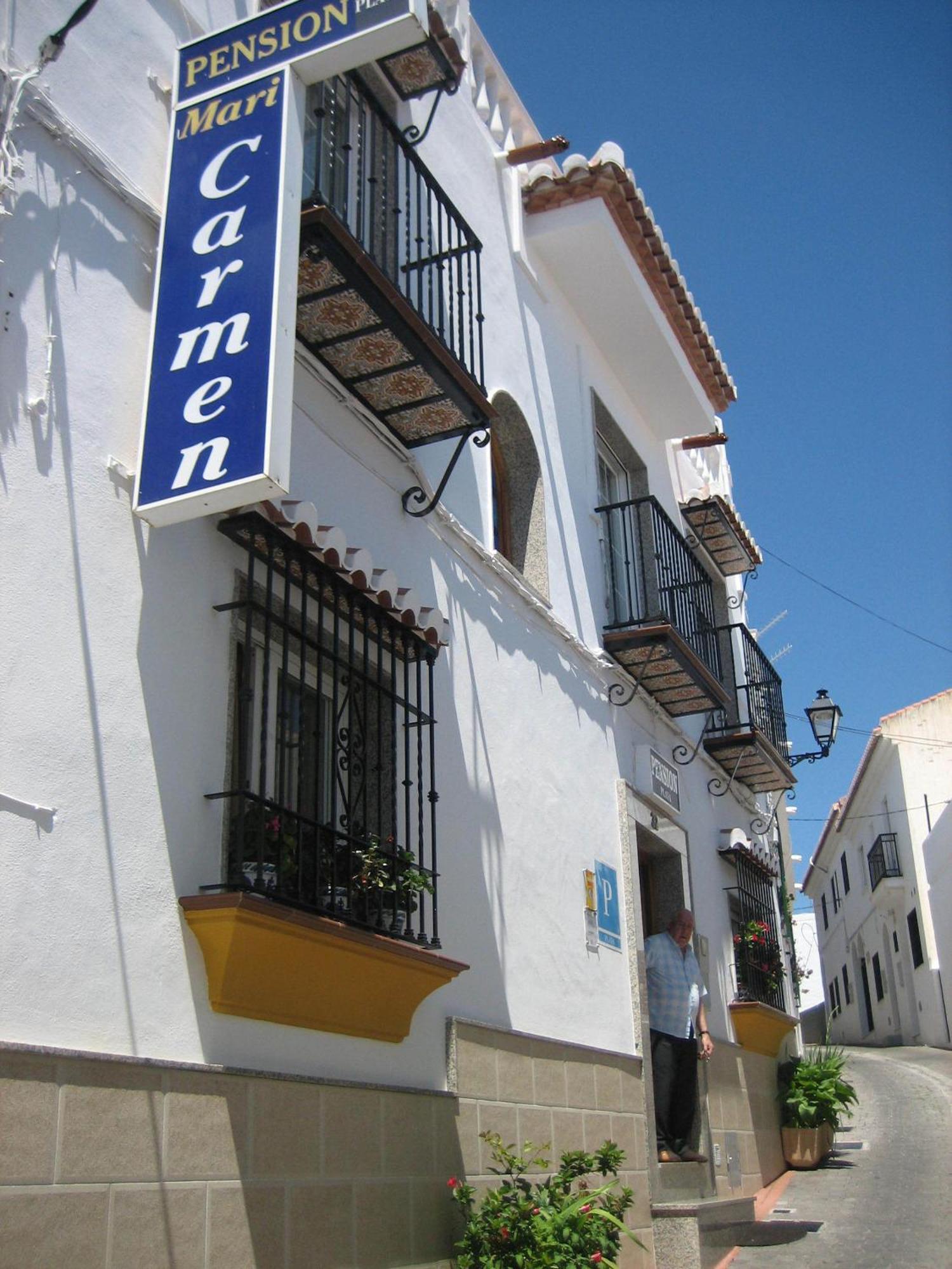Pension Mari Carmen Salobrena Exterior photo